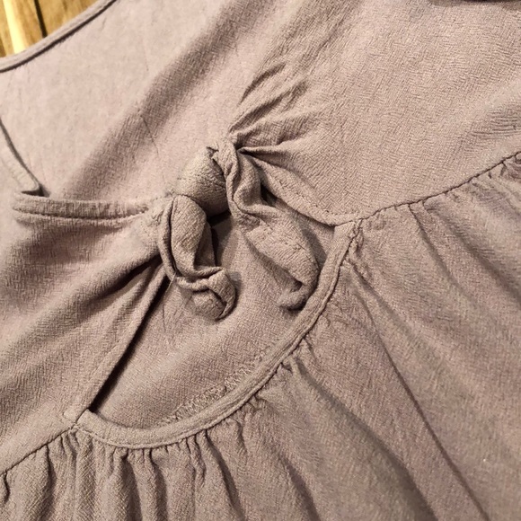 crop tied Kimchi Blue top - Picture 3 of 4